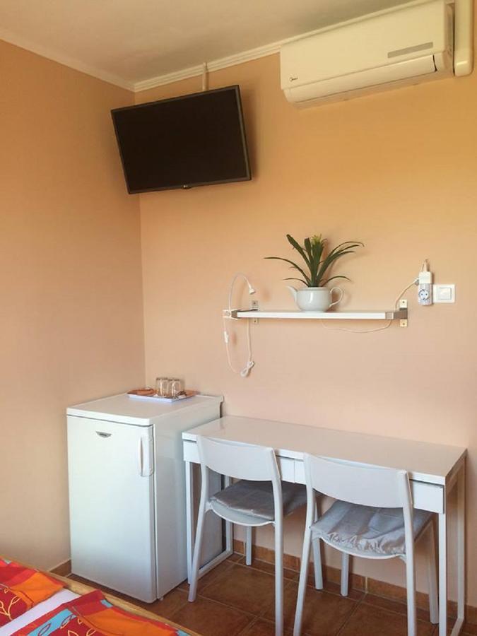 Bed and Breakfast Karpatia Panzio Esztergom Exterior foto